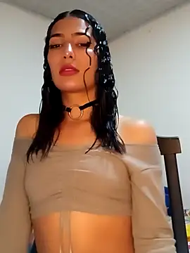 Snapshot of Lanna_hott_ chatting on January 24, 7:07 pm Lanna hott  online show from January 24, 7:07 pm