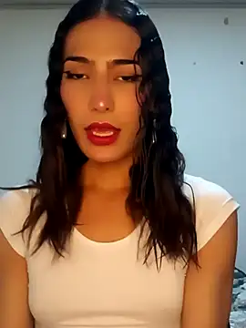 Snapshot of Lanna_hott_ chatting on February 19, 6:43 pm Lanna hott  online show from February 19, 6:43 pm