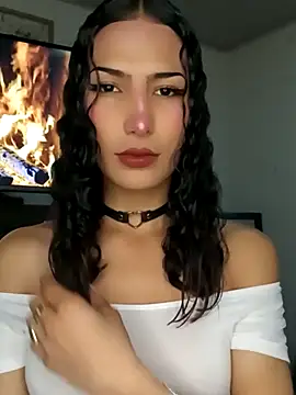 Snapshot of Lanna_hott_ chatting on October 6, 7:47 pm Lanna hott  online show from October 6, 7:47 pm