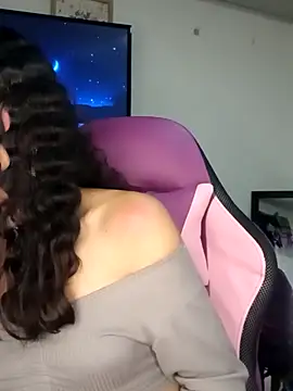 Snapshot of Lanna_hott_ chatting on October 18, 9:07 pm Lanna hott  online show from October 18, 9:07 pm