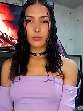 Snapshot of Lanna_hott_ chatting on October 27, 7:33 pm Lanna hott  online show from October 27, 7:33 pm