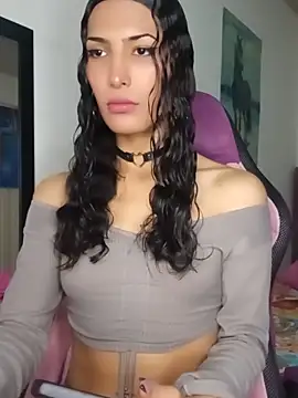 Lanna hott  online show from May 16, 7:46 pm