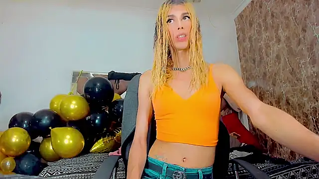 dirtycock2002 online show from December 1, 2:30 pm