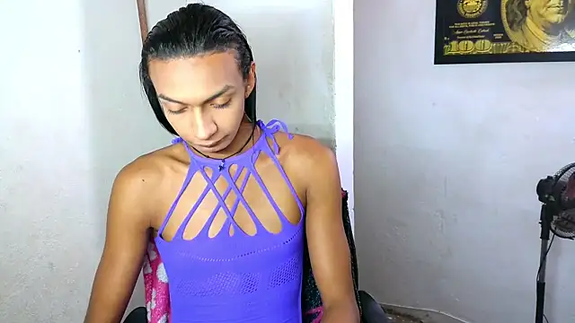 alexxa Rooa online show from January 13, 12:40 am