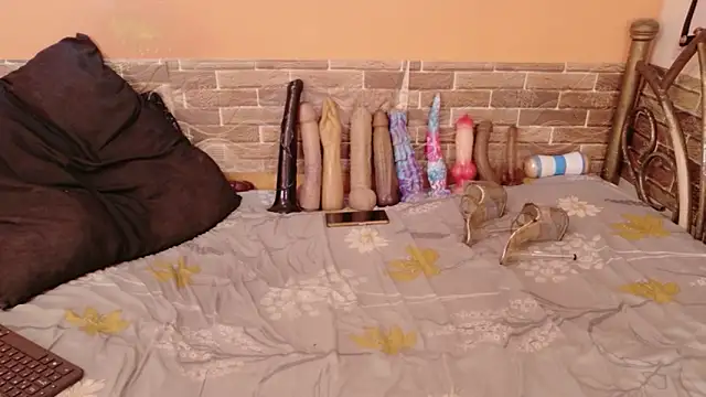 Gianina online show from May 21, 3:57 am
