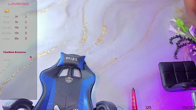 Snapshot of Karla-Ebony chatting on March 15, 1:38 pm Karla-Ebony online show from March 15, 1:38 pm