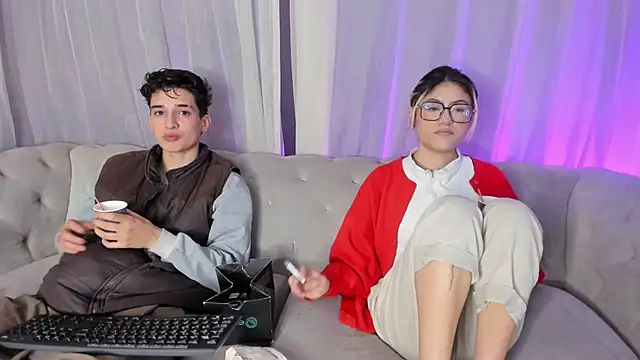 Liaa louis online show from January 24, 12:52 pm