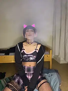 egirl711 online show from January 8, 1:42 am