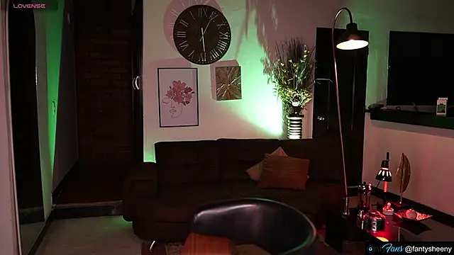 theaome online show from December 25, 10:59 pm