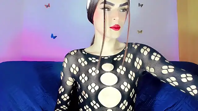 TatiGil online show from May 10, 9:09 pm
