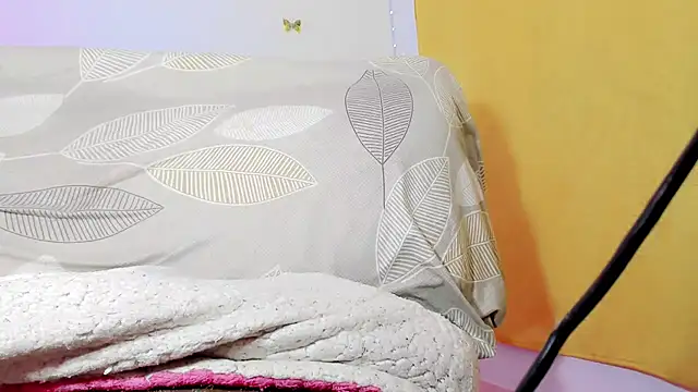 TatiGil online show from May 21, 2:51 am