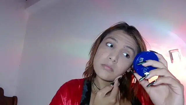 alexandra lorens online show from February 6, 4:14 pm