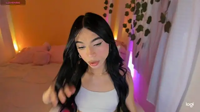 Snapshot of AndreaSweet_ chatting on January 28, 1:49 pm AndreaSweet  online show from January 28, 1:49 pm