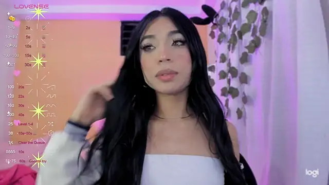 Snapshot of AndreaSweet_ chatting on February 4, 4:26 am AndreaSweet  online show from February 4, 4:26 am