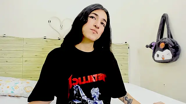 Evil Queen13 online show from November 22, 9:28 pm