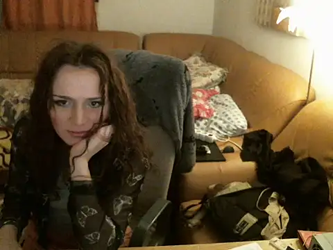 ludovika09 online show from May 22, 10:28 pm