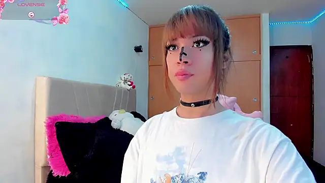 SeraphineADC online show from March 21, 3:13 pm