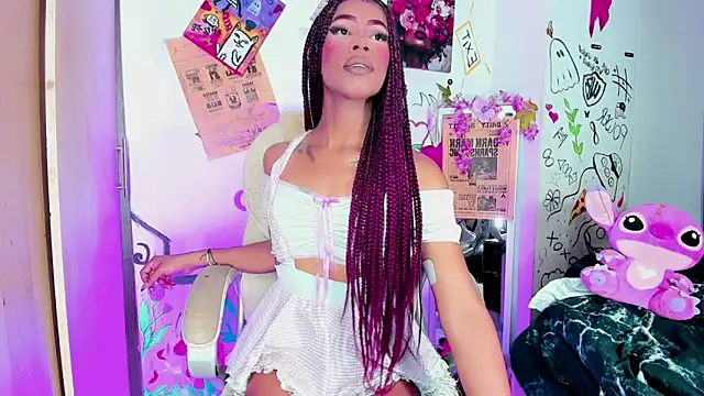 bloom444 online show from May 20, 3:45 am