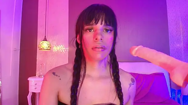 DannaDooll99 online show from May 7, 12:01 pm