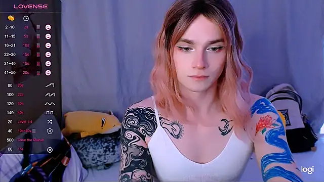 Alice Hells online show from May 14, 3:10 pm