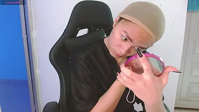 giuliana andrade online show from February 17, 12:29 am