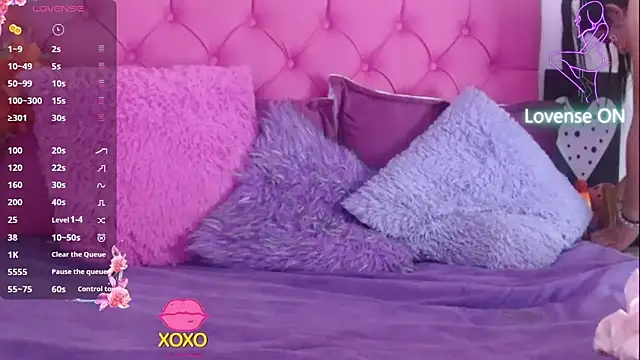 AlexaFontana online show from May 3, 5:45 am