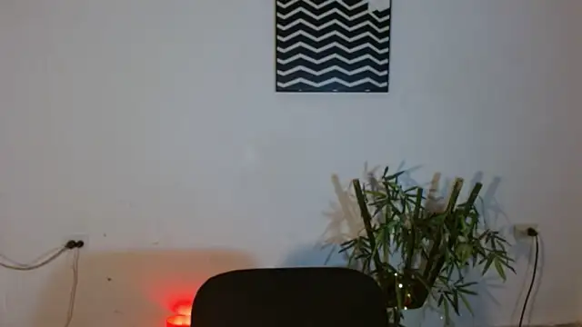 KamilaParrisx online show from May 8, 2:41 am