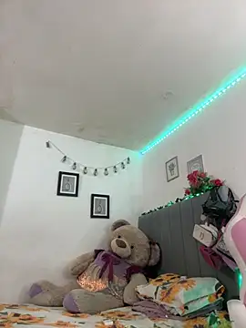 salomegalesoxxx online show from October 28, 2:20 am