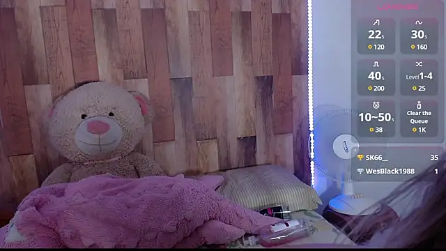 Snapshot of Raven_Whisper chatting on January 18, 11:00 pm Raven Whisper online show from January 18, 11:00 pm