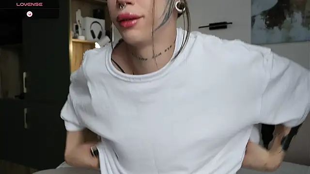 Dasha M online show from May 11, 12:43 pm
