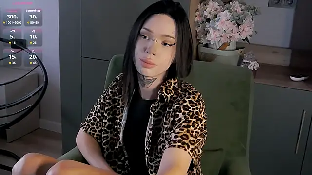 Tanya M online show from May 23, 3:41 pm
