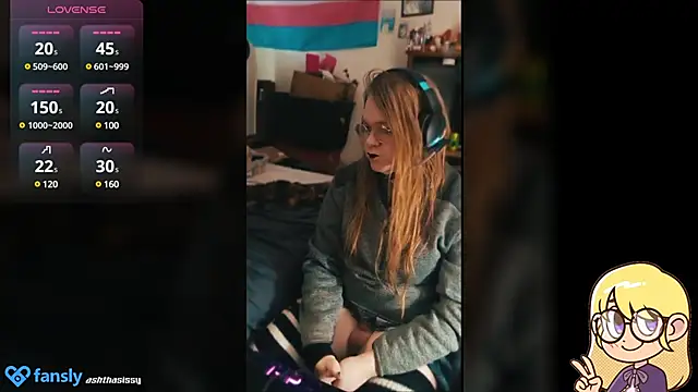 Snapshot of AshThaSissy chatting on December 24, 2:33 pm AshThaSissy online show from December 24, 2:33 pm