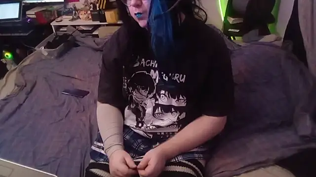 Snapshot of AshThaSissy chatting on October 18, 1:31 am AshThaSissy online show from October 18, 1:31 am