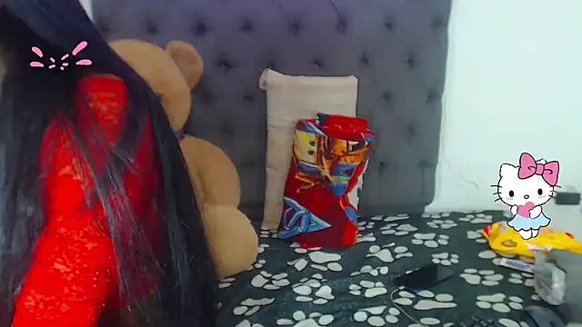 lucianadolll online show from October 30, 10:36 am