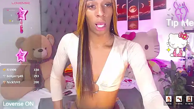 lucianadolll online show from May 5, 9:15 am