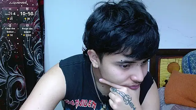Snapshot of Hgp3riodictabl3 chatting on March 3, 1:28 am Hgp3riodictabl3 online show from March 3, 1:28 am