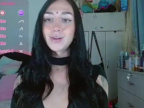 karla zambrano online show from March 3, 11:12 pm