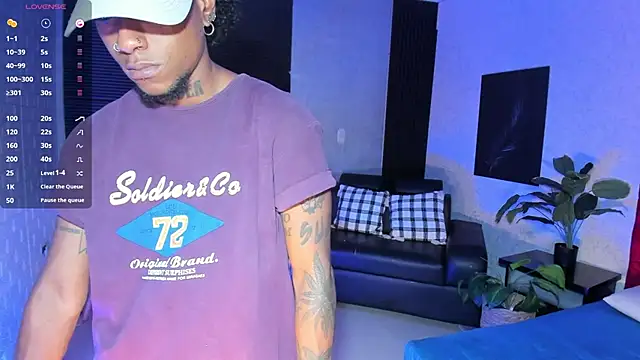 JhonyMiller  online show from May 23, 8:27 pm