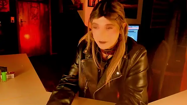 DYasmin69 online show from May 9, 10:14 pm