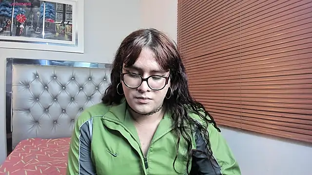 kathepickmanx online show from May 23, 3:35 am