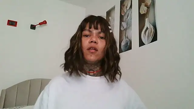 serena  vedette online show from May 15, 5:21 pm