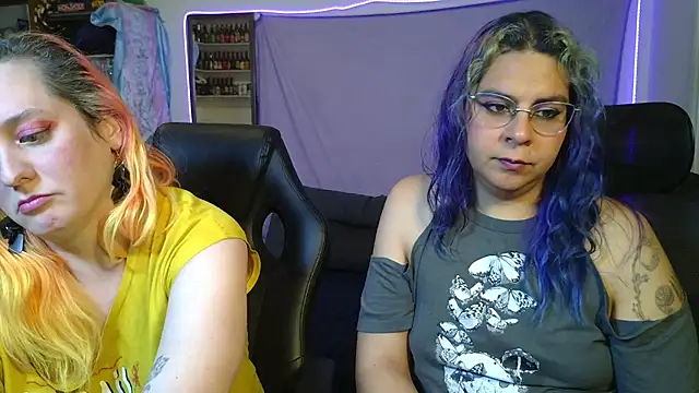 Evelan420 online show from March 3, 7:32 pm