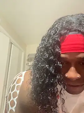 Leeleethafreakk online show from March 6, 8:41 am