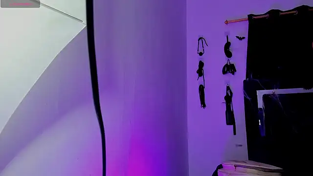 Nicol TransGirl online show from October 29, 3:15 am