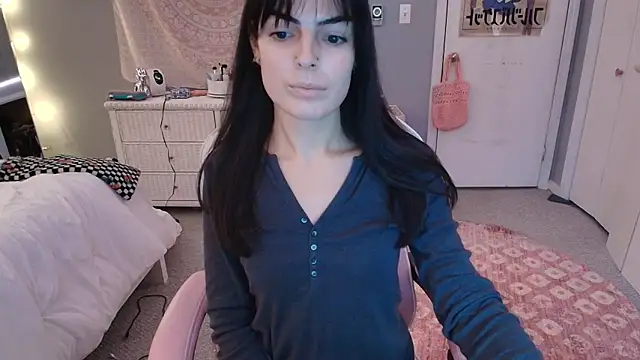 princesselysia online show from November 12, 7:35 pm