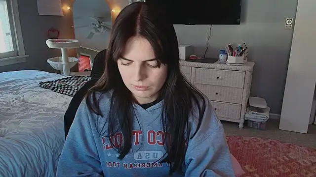 princesselysia online show from February 9, 3:41 pm