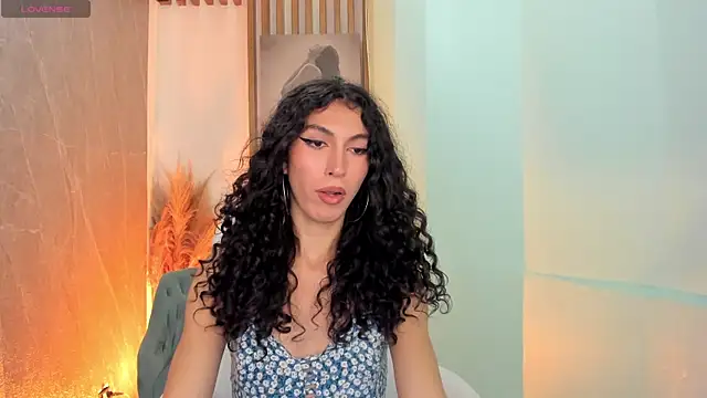 allicemackenzie online show from May 25, 3:58 am