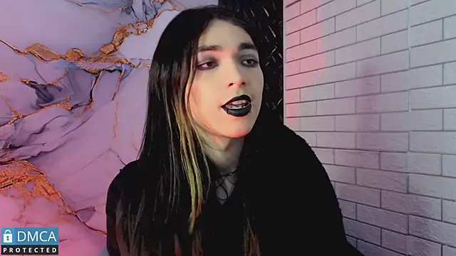 MaeveKuro online show from May 9, 3:36 am
