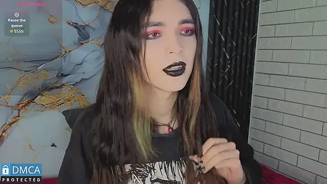 MaeveKuro online show from May 28, 3:04 am