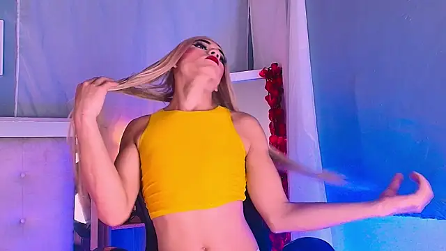 Emily Castillo 1 online show from February 26, 5:23 am